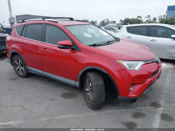 2T3WFREV5GW251071 2016 TOYOTA RAV 4 - Image 1