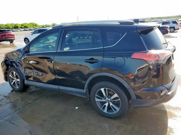 2T3WFREV5GW273930 2016 TOYOTA RAV 4 - Image 2