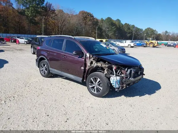 2T3WFREV5GW287536 2016 TOYOTA RAV 4 - Image 1