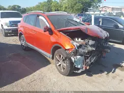 2T3WFREV5GW305565 2016 TOYOTA RAV 4