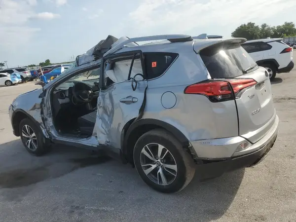 2T3WFREV5HW370126 2017 TOYOTA RAV 4 - Image 2