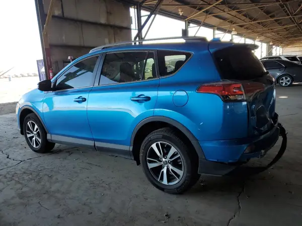 2T3WFREV5HW385693 2017 TOYOTA RAV 4 - Image 2