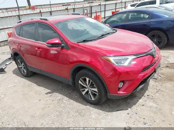 2T3WFREV5HW387220 2017 TOYOTA RAV 4 - Image 1