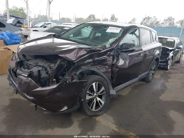 2T3WFREV5HW389968 2017 TOYOTA RAV 4 - Image 2