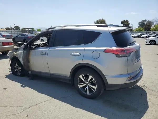 2T3WFREV5HW396144 2017 TOYOTA RAV 4 - Image 2