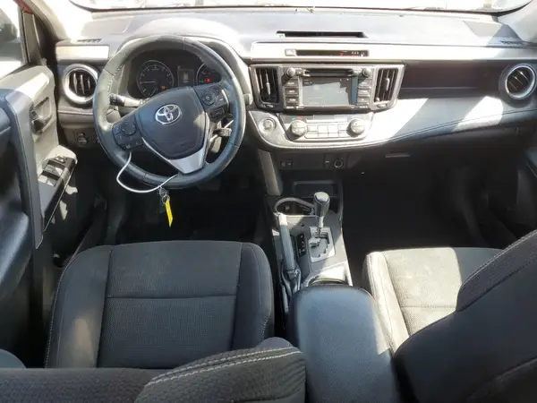2T3WFREV5JW407777 2018 TOYOTA RAV 4 - Image 8