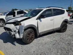 2T3WFREV5JW417306 2018 TOYOTA RAV 4