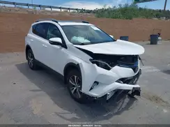2T3WFREV5JW432968 2018 TOYOTA RAV 4