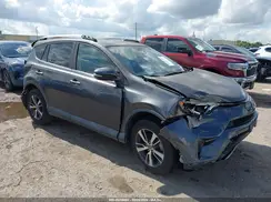 2T3WFREV5JW433151 2018 TOYOTA RAV 4