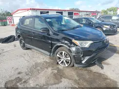 2T3WFREV5JW458583 2018 TOYOTA RAV 4