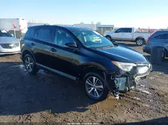 2T3WFREV5JW467266 2018 TOYOTA RAV 4