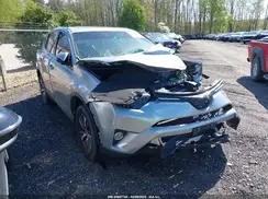 2T3WFREV5JW476503 2018 TOYOTA RAV 4
