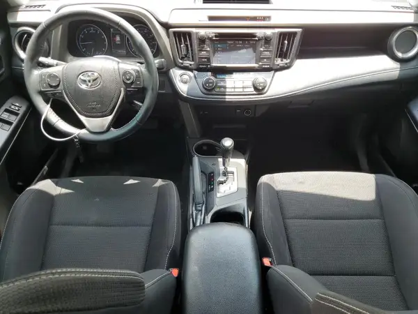 2T3WFREV5JW509693 2018 TOYOTA RAV 4 - Image 8