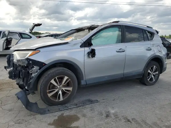 2T3WFREV6GW299940 2016 TOYOTA RAV 4 - Image 1