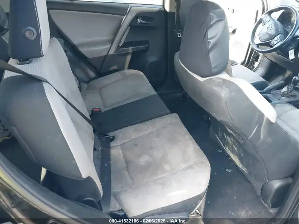 2T3WFREV6HW379224 2017 TOYOTA RAV 4 - Image 8