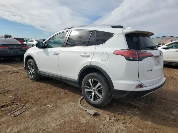 2T3WFREV6JW410347 2018 TOYOTA RAV 4 - Image 2