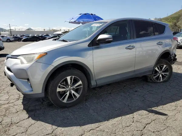 2T3WFREV6JW411336 2018 TOYOTA RAV 4 - Image 1