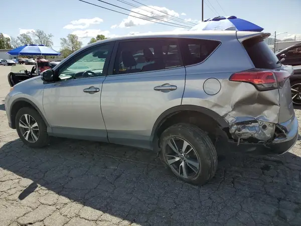 2T3WFREV6JW411336 2018 TOYOTA RAV 4 - Image 2