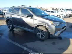 2T3WFREV6JW427620 2018 TOYOTA RAV 4