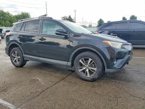 2018 TOYOTA RAV 4 COPART lot 64374196 auction photo 4