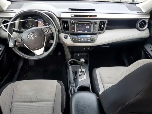 2018 TOYOTA RAV 4 COPART lot 64374196 auction photo 8
