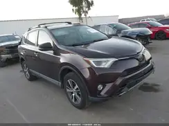 2T3WFREV6JW463808 2018 TOYOTA RAV 4