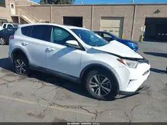 2T3WFREV6JW476848 2018 TOYOTA RAV 4