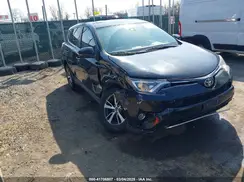 2T3WFREV6JW477658 2018 TOYOTA RAV 4