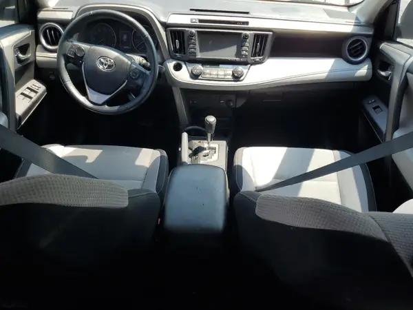 2T3WFREV6JW495822 2018 TOYOTA RAV 4 - Image 8