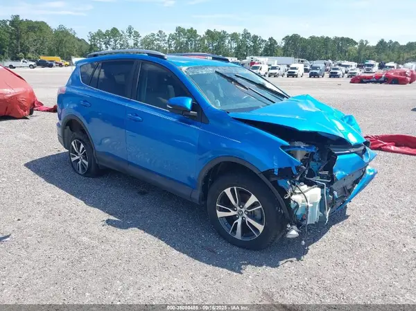 2T3WFREV6JW506205 2018 TOYOTA RAV 4 - Image 1