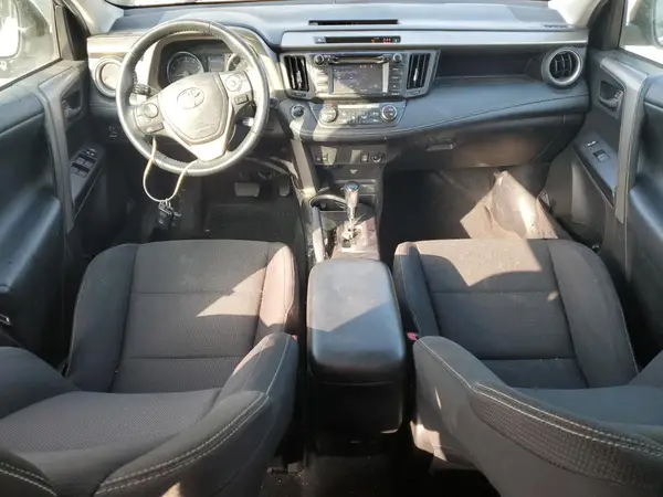 2T3WFREV6JW517737 2018 TOYOTA RAV 4 - Image 8