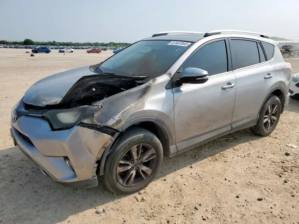 2T3WFREV7GW256210 2016 TOYOTA RAV 4 - Image 1
