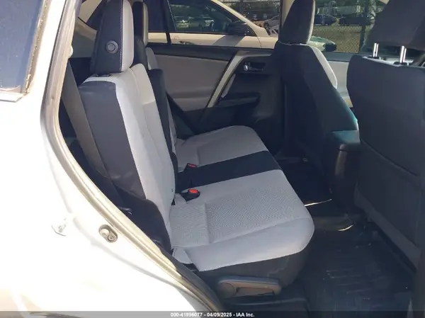 2T3WFREV7GW257499 2016 TOYOTA RAV 4 - Image 8