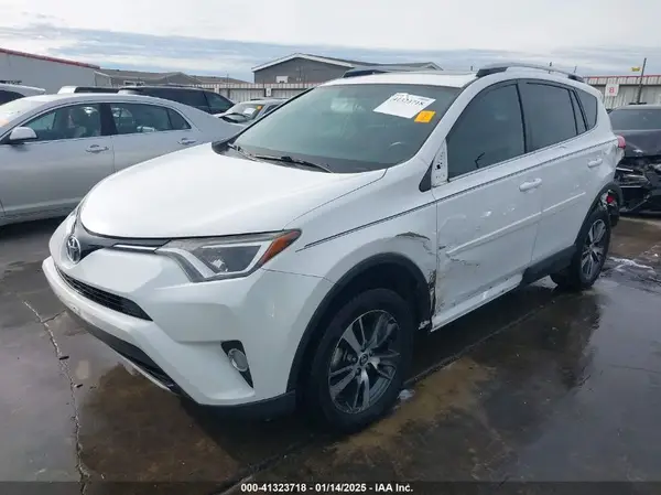2T3WFREV7GW285738 2016 TOYOTA RAV 4 - Image 2