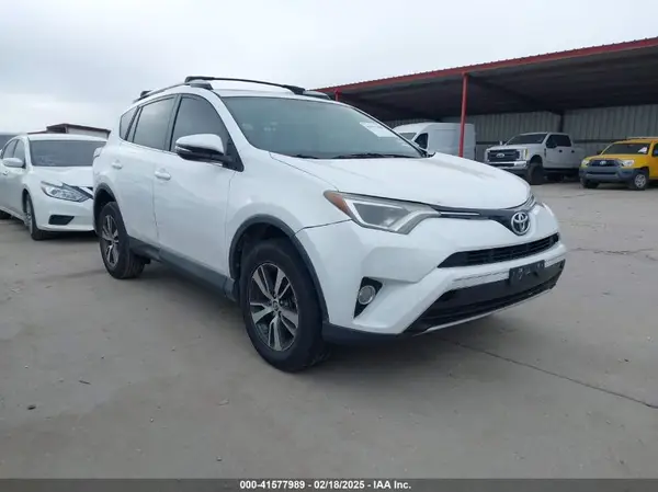 2T3WFREV7GW311495 2016 TOYOTA RAV 4 - Image 1