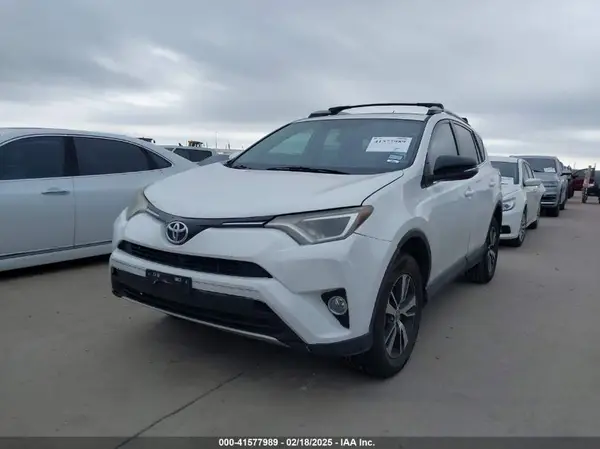 2T3WFREV7GW311495 2016 TOYOTA RAV 4 - Image 2