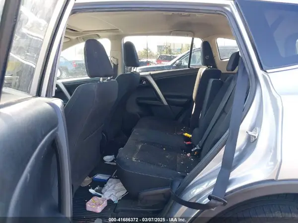 2T3WFREV7JW408039 2018 TOYOTA RAV 4 - Image 8