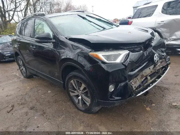 2T3WFREV7JW412415 2018 TOYOTA RAV 4 - Image 1