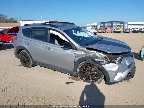 2T3WFREV7JW416304 2018 TOYOTA RAV 4 - Image 1