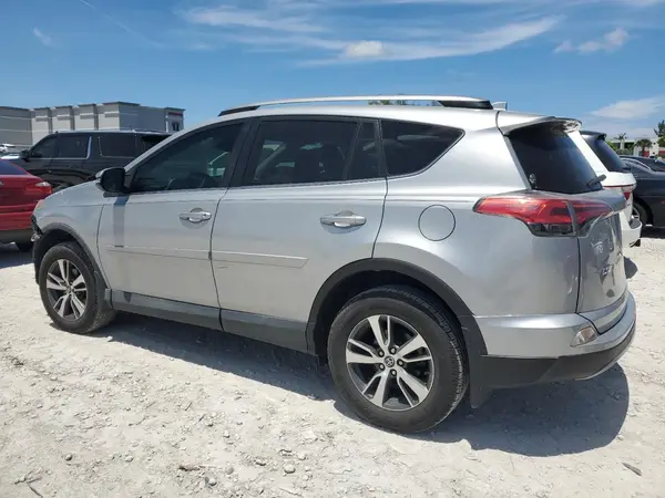 2T3WFREV7JW423768 2018 TOYOTA RAV 4 - Image 2