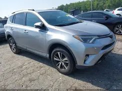 2T3WFREV7JW446063 2018 TOYOTA RAV 4