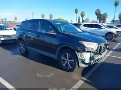 2T3WFREV7JW467902 2018 TOYOTA RAV 4