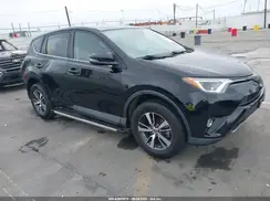 2T3WFREV7JW471383 2018 TOYOTA RAV 4