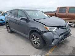 2T3WFREV7JW483209 2018 TOYOTA RAV 4