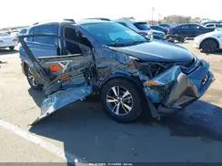 2T3WFREV7JW483498 2018 TOYOTA RAV 4
