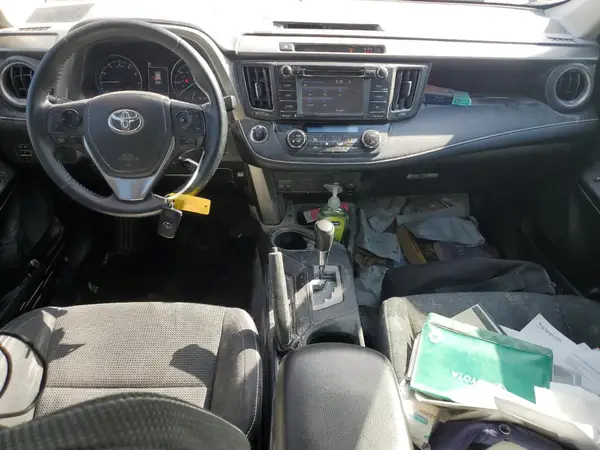 2T3WFREV7JW486336 2018 TOYOTA RAV 4 - Image 8
