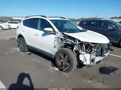 2T3WFREV7JW496154 2018 TOYOTA RAV 4