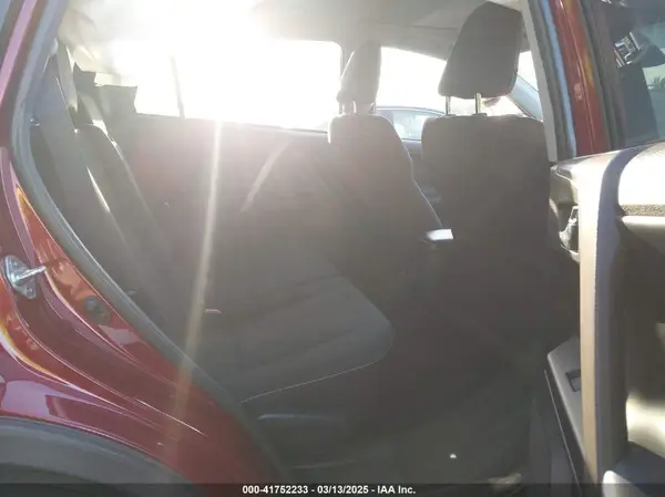 2T3WFREV7JW496591 2018 TOYOTA RAV 4 - Image 8