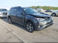 2T3WFREV7JW506875 2018 TOYOTA RAV 4