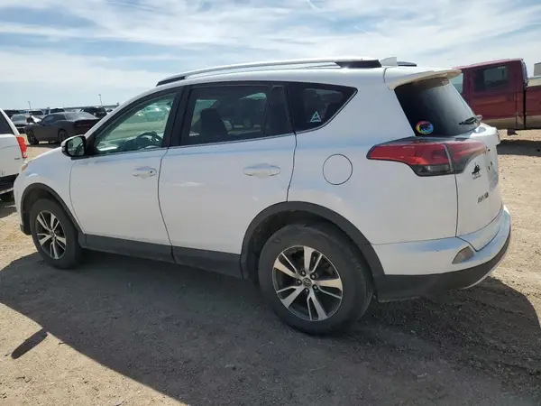 2T3WFREV8GW253820 2016 TOYOTA RAV 4 - Image 2